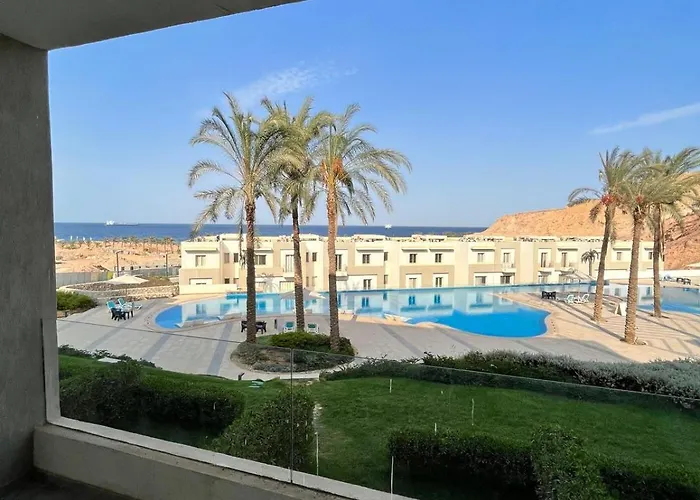2 Bedrooms Groove Sukhna